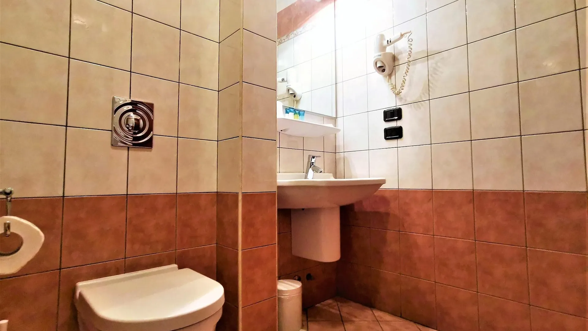 ***  Hotel Venini Milan Italy